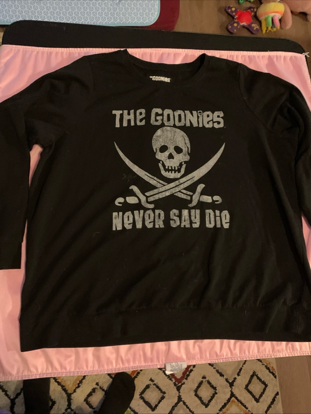 THE GOONIES  sweatshirt W-3xl Never Say Die